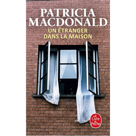 Un étranger dans la maison