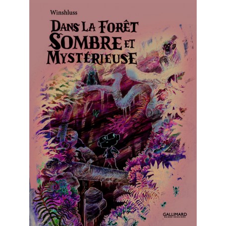 Dans la forêt sombre et mystérieuse
