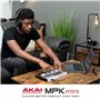 Akai Professional MPK Mini MK3 - Clavier MIDI USB Portable avec 25 Touches, 8 Pads de Batterie, Logiciels et Native Instruments 