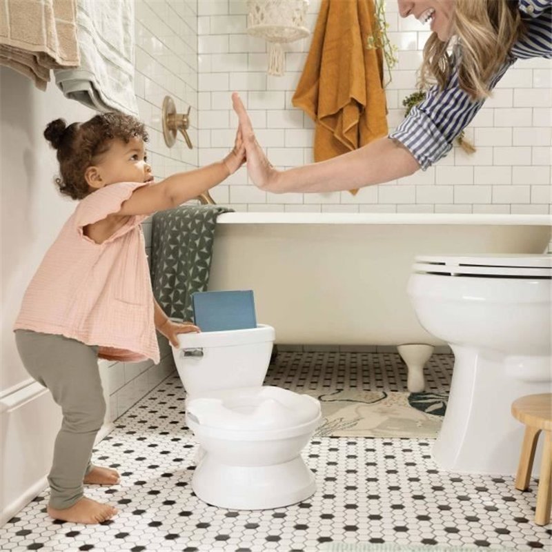 Image secondaire de INGENUITY Mini Toilette enfant avec Réducteur de Toilette inclus, Chasse d'eau musicale et rangement lingette intégré blanc