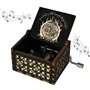 TopLucky Boîte à musique en bois noir gravée à manivelle sur le thème du Seigneur des Anneaux pour anniversaire