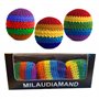 MILAUDIAMAND Ensemble de 3 Balles avec Son Sac de Transport, pour la Pratique du Hacky Sack ou Jonglage, Multicolores en Crochet