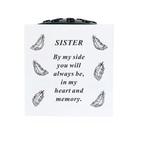David Fischhoff Bol commémoratif pour tombe avec roses blanches et noires avec plumes – Sister