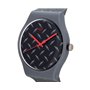 Swatch Hommes Analogique Quartz Montre avec Bracelet en Silicone SUOM102