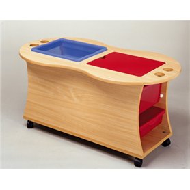 Table d'activités des petits