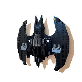 3Dudes & Dad Support mural compatible avec Lego® Batwing : Batman vs The Joker - Crochet de rangement personnalisé pour ensemble 3Dudes & Dad Support mural compatible avec Lego® Batwing : Batman vs The Joker - Crochet de rangement personnalisé pour ensemble