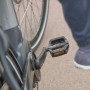 BBB ErgoRide BPD-46 Pédales Plates de vélo de Ville avec réflecteurs et antidérapantes, légères et durables pour vélos urbains e