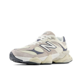 New Balance 9060 Sneakers Noir - Style Futuriste et Confort Optimal