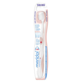 Brosse à Dents Meridol Douce avec Racloir de Langue - Protection Gencives
