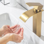 ONECE Robinet Haut Vasque à Poser Cascade, Mitigeur Doré Salle de Bains | Robinet Doré en Acier Inoxydable, Robinettrie de Lavab