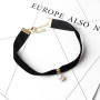 Prosy Collier ras du cou réglable en velours noir avec perles dorées pour femmes et filles