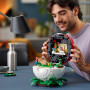 LEGO Pokémon Poké Ball Moments Culte de Dresseur - Maquette pour Adulte avec Figurines de Pikachu, Évoli & 2 Minifigurines - Déc