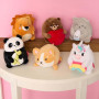 LEGAMI - Peluche Super Soft!, thème Daisy, Format Mini, avec Carte d'Identité Personnalisable, Tient Debout, 14x15x12 cm