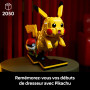 LEGO Pokémon Pikachu et Poké Ball 72152 | Set pour adulte, maquette de figurine anime articulée, présentoir dynamique, déco de c